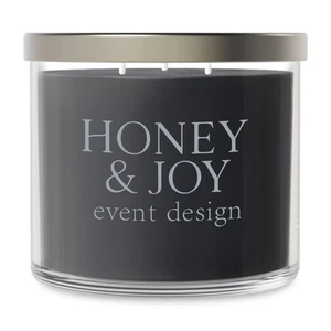 Yankee Candle 3-Wick Candle 18 Oz Long Lasting Scented Jar Home Fragrance Gif - Picture 1 of 5