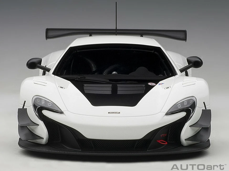 AUTOart 674110816402 1/18 McLaren 650s Gt3 Scale Model Car