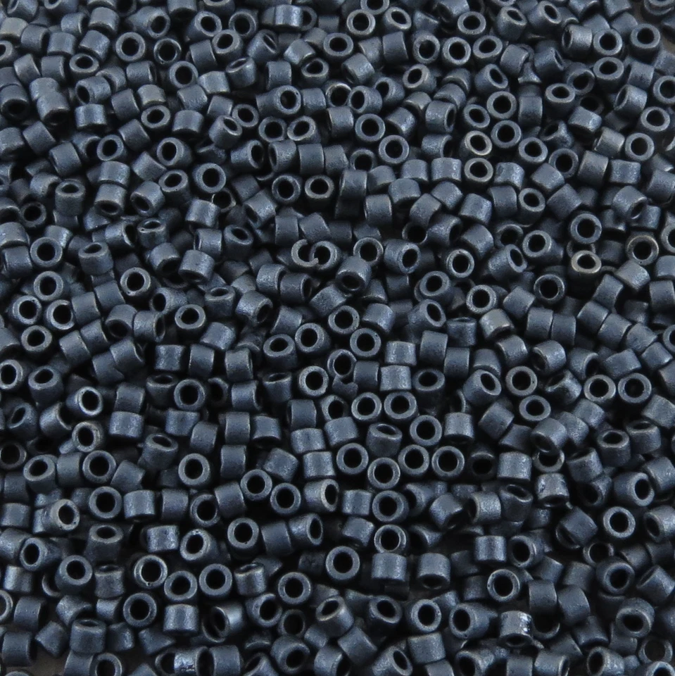 Cuentas de semillas mate Delica 11/0 Miyuki #301-391  Foto 1 de 1