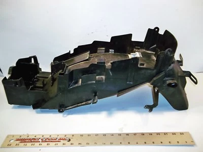 GUARDABARROS TRASERO YAMAHA YZF600 R6 YZF 600 R6 1997 4TV-21611-00-00 jh Foto 1 de 4