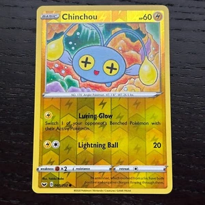 Chinchou 068/202 Pokemon Sword & Shield Base Set Reverse Holo Common Card NM - Picture 1 of 2
