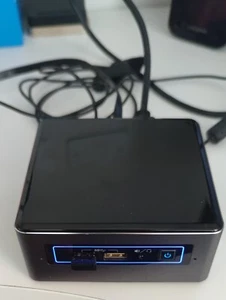 Mini PC Intel NUC7I5BNHX, Intel Core I5 7260U, 8GB, 16GB Optane, 1TB, Windows 11 - Foto 1 di 4