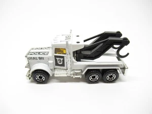 MATCHBOX SUPERFAST 1981 PETERBILT POLICE TOW TRUCK MINT - Picture 1 of 5