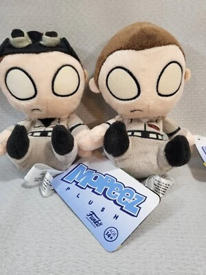 Figura de peluche Funko Mopeez Ghostbusters Dr. Raymond Stantz & Dr. Peter Venkman Foto 1 de 4