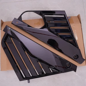 Cubierta de panel de bahía de motor negra brillante estilo de fábrica para Chevy Corvette C8 2020-2024 - Imagen 1 de 14