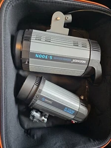 Neewer S-300N & N-300W Studio Flash Units - Picture 1 of 1