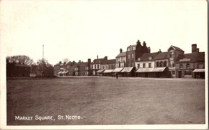 Charter Market Square St Neots Cambridgeshire antica cartolina 1900 non spedita - Foto 1 di 2