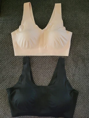 2 Women's Bras. No Boundaries black T-Shirt Bra XXL + Hanes beige T-Shirt Bra XL - Image 1 of 3