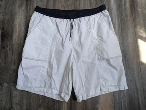 NWOT A|X Armani Exchange Men Solid Bermuda Shorts White Size 38 9.5" Inseam - Picture 1 of 6