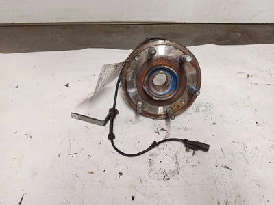 Buje delantero desde 2018 Chevrolet Silverado 1500 2018 12246325 Foto 1 de 4