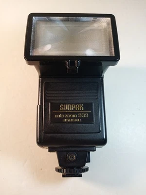 Sunpak Auto Zoom 333 Thyristor Electronic Flash Tested And Working  - Image 1 of 4