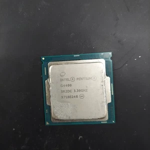 Intel Pentium G4400 3.3GHz 3MB SR2DC Skt. FCLGA1151 Desktop Processor CPU - Picture 1 of 2