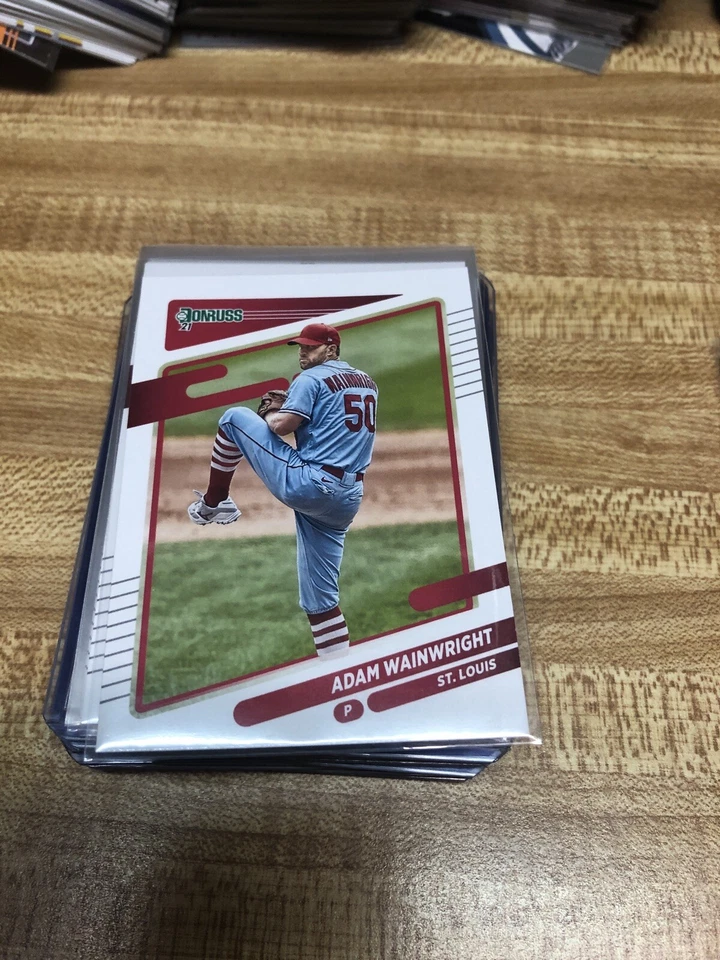 2021 Donruss Base Base #137 Adam Wainwright - St. Louis Cardinals - Image 1 of 1