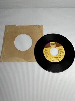 Stevie Wonder 45 Record You've Got it Bad Girl / Superstition Tamla Motown Foto 1 de 3