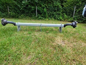 Axe für TPV Anhänger EU 2 EU 1 EU 0 sehr guter Zustand Hersteller KNOTT  750 kg - Bild 1 von 4