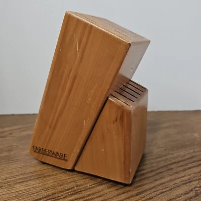 Bloque de cuchillos de madera Farberware de 11 ranuras con pies  Foto 1 de 4