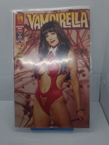 Vampirella #21 1999 Julie Strain variante de cosplay Harris Comics Pantha libro en muy buena condición - Imagen 1 de 6