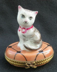 Limoges Frankreich gemalt Main Rochard - Katze auf einer Schmuckschachtel - Bild 1 von 9