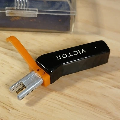 Vintage Victor LP Cartridge Stylus Orange Black - Image 1 of 4