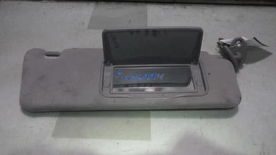05 LEXUS ES330 RIGHT Sun visor  - Image 1 of 4