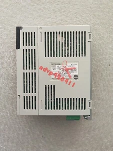 NUOVO MITSUBISHI AC SERVO DRIVER MR-J2S-20A-PQ108T021 - Foto 1 di 3