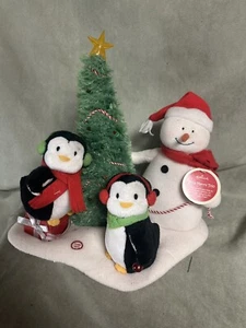 2006 Hallmark Jingle Pals Very Merry Trio Animated Singing Snowman and Penguins - Picture 1 of 13