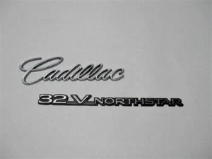 CADILLAC DEVILLE TRUNK DECK LID 2pc EMBLEM BADGE SET BLK/CHROME 1994 - 2003 OEM - Bild 1 von 1