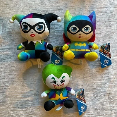 (3/6) NUEVO CON ETIQUETAS DC Justice League Gradient Collection: Harley Quinn, Joker, Batwoman  Foto 1 de 4