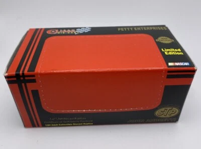 Team Caliber John Andretti 1:64 1999 Pontiac Grand Prix Diecast Replica - Image 1 of 4