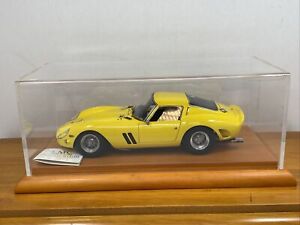 1/18 CMC 1962 Ferrari 250 GTO Yellow  Part # M-153 With Case NO BOX RARE