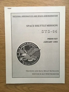 ORIGINAL NASA SPACE SHUTTLE STS-54 PRESS KIT JANUARY 1993 TDRS. MINT CONDITION - Picture 1 of 1