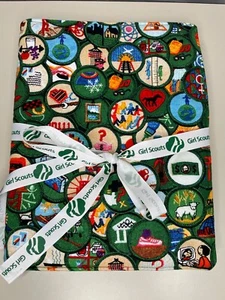 GIRL SCOUT Troop Patches Handmade Cloth NOTEPAD/FOLDER Padded Organizer Pockets - Picture 1 of 7