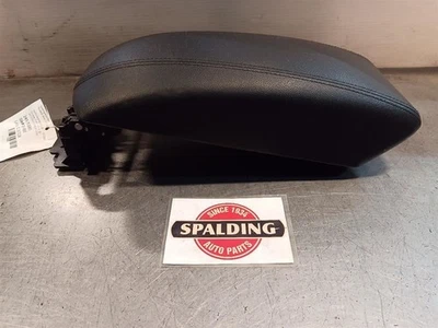 Tampa preta do console com dobradiça Hyundai Sonata 9248650 2011 - Imagem 1 de 4