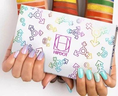 Paleta iluminadora de sombras de ojos Hot Topic HipDot Diamond Diva BN 15 colores Foto 1 de 3