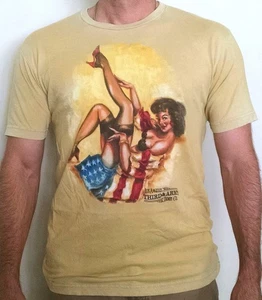 Third & Army Pin-Up Girl Americana Grafik T-Shirt, Vintage Stil Herren Größe Large - Bild 1 von 3