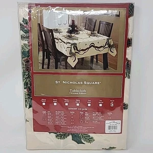 Runde Tischdecke Weihnachten Bänder Stechpalme 70 Zoll von St Nicholas Square NEU - Bild 1 von 10