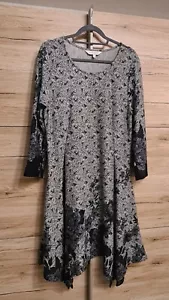 Kleid von Apricot schwarz/ grau gemustert Gr. XL - Bild 1 von 3