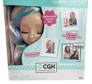 Neu CGH Niedliche Mädchen Frisuren Perücke mit Styling Kopf Wellig Buntes Haar 21 Stück - Bild 1 von 4
