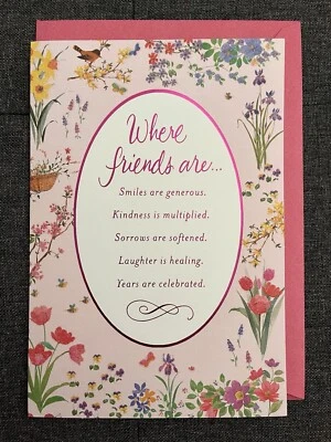Tarjeta de felicitación de cumpleaños Hallmark pájaros mariposas y flores para un amigo  Foto 1 de 4