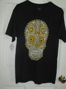 New Black Sugar Skull T-Shirt Men Womens Size M Crewneck NWT Cotton Unisex Adult - Picture 1 of 4