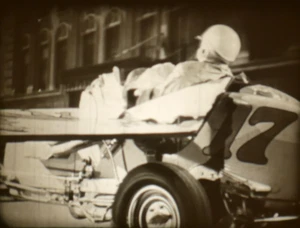 Abbott and Costello Kitchen Mechanics 1949 + Midget Car Maniacs 1947 16mm Film - Photo 1/13