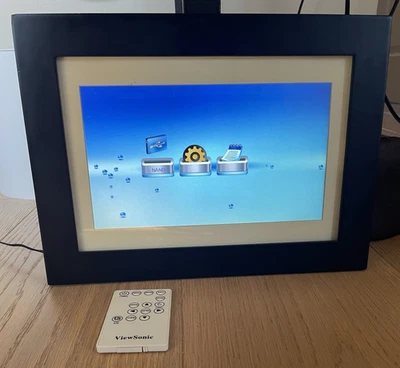 ViewSonic VFD1027W-11 Digital 10" Photo Frame - USED, WORKS as intended - Image 1 of 4