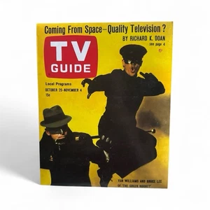 TV Guide Collectors Classics Green Hornet Williams Lee Oct-Nov 1966 Reissue 2002 - Picture 1 of 2