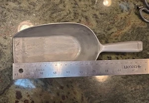 Vintage West Germany Aluminum Scoop Shovel General Store Farm 10" Model 1961 - Picture 1 of 11