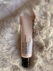 Mary kay foundation Primer Sunscreen Broad Spectrum Spf 15 - Picture 1 of 2
