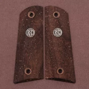 Tutte le impugnature in noce compatibili modello FIT del 1911 discoteca - Foto 1 di 3