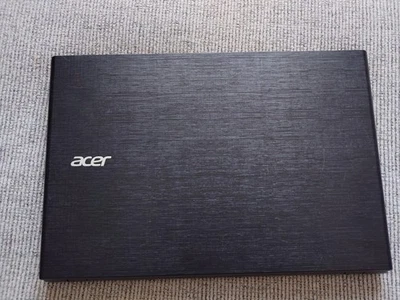 Acer Aspire E5-573G-52G3 15.6" 320GB 16GB Win10 GeForce 940M 2GB - Image 1 of 4
