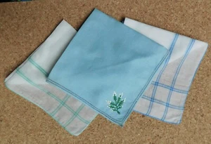 3 vintage handkerchiefs White heather Embroidered Drawn thread effect set of 3 - Picture 1 of 3