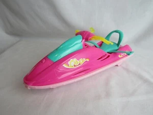 Barbie Camping Divertido Sobre la marcha Artesanía acuática Jet Ski Muñeca Accesorio 2014 Mattel - Imagen 1 de 6