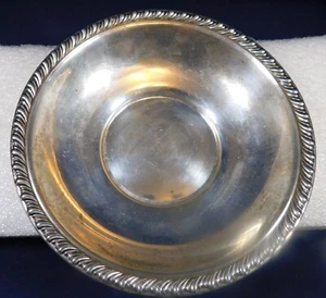 WALLACE STERLING MANUFACTURED Vintage BOWL H105 Estate @ $1.00/Gram - Picture 1 of 3